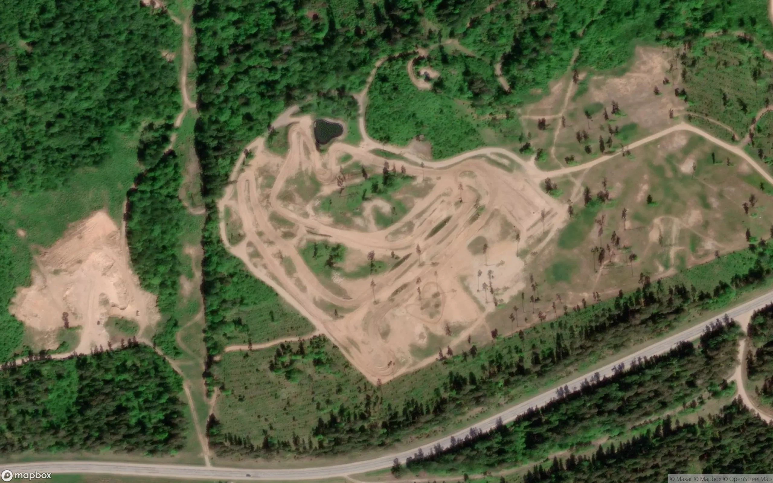 MX park, Smeceres sils, Madonas mototrase Motocross Strecke