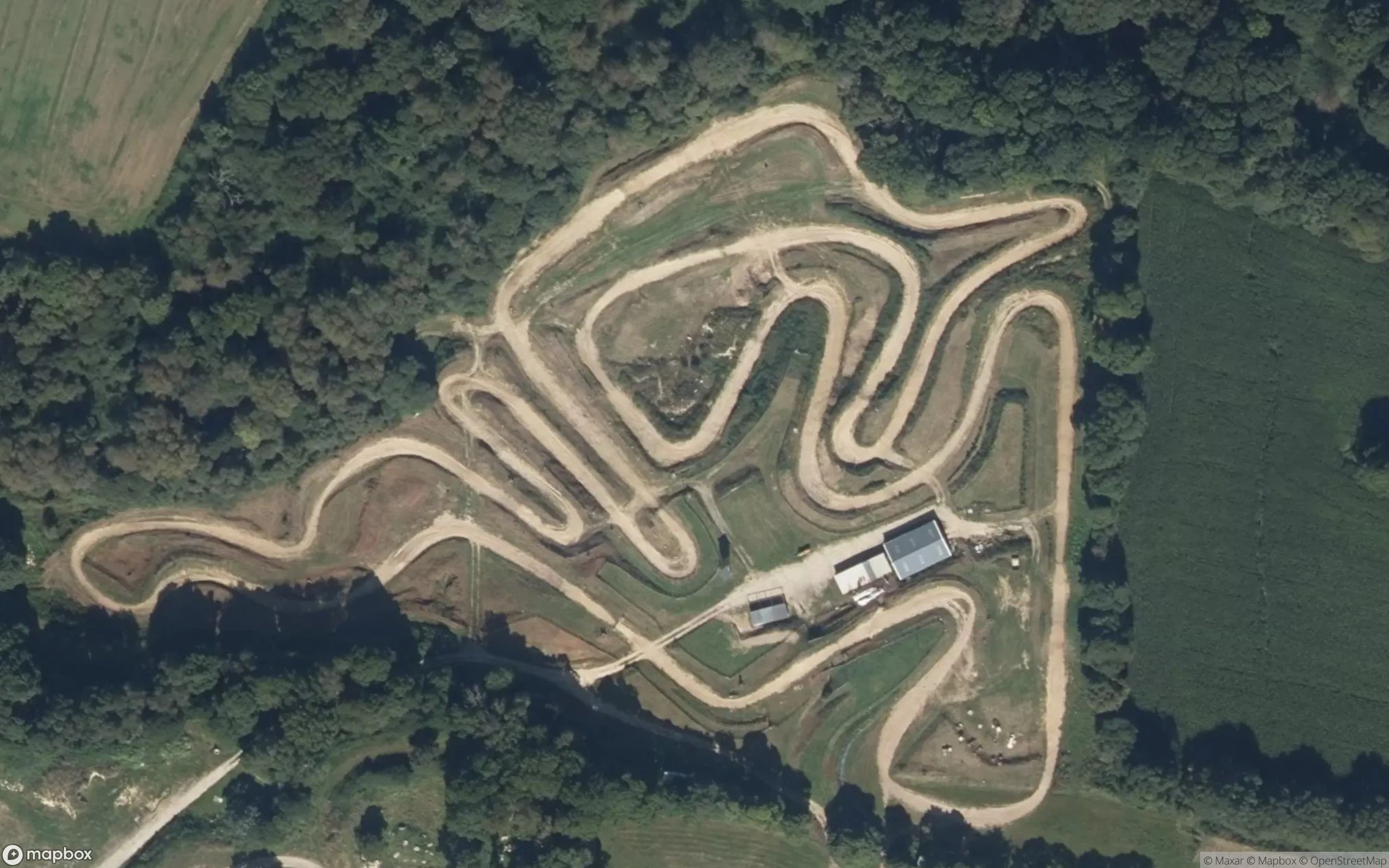 Terrain Motocross St-Nolff Motocross Strecke