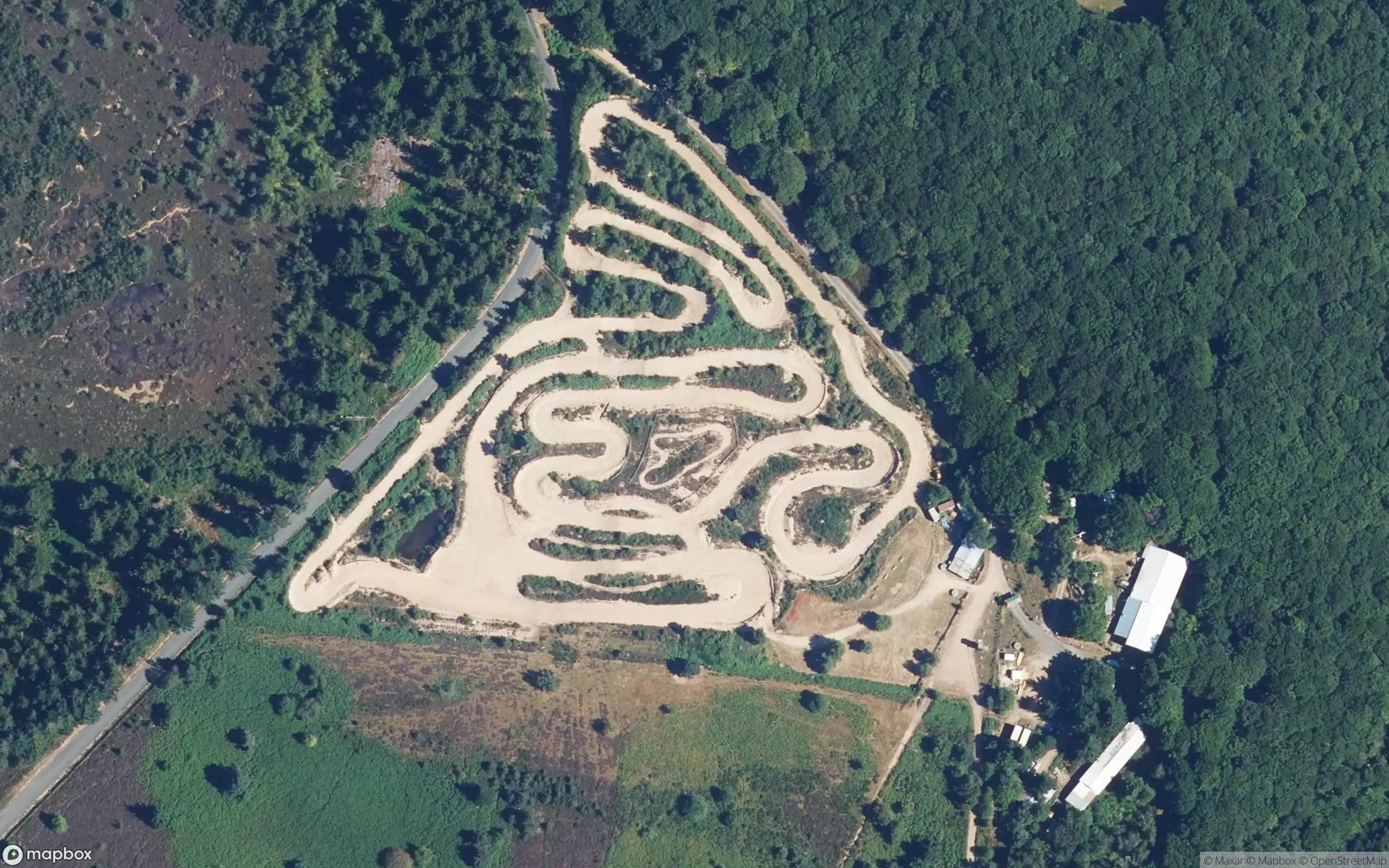 Terrain Motocross Saint Rirand Motocross Strecke